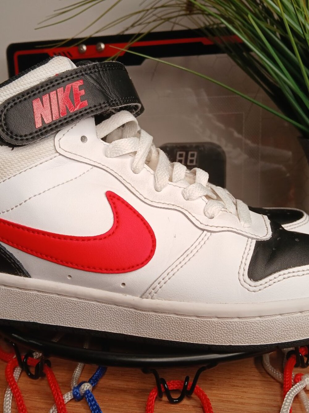 Nike Court Borough Kids Unisex High Top Shoes Size 5Y
